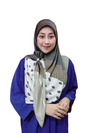 Tahany in Adreena